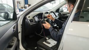Pose d’alarme de voiture : prix, choix et installation